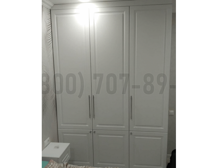 Классический шкаф в Электроуглях